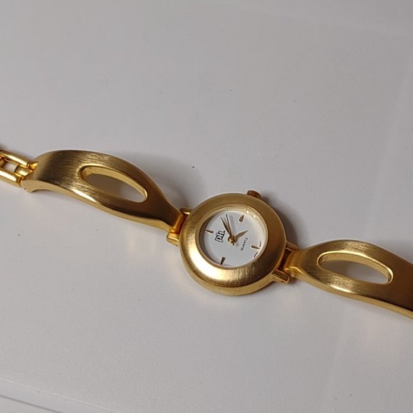 7 Inch Gold Tone PH Watch With White Dial - Picture 10 of 12